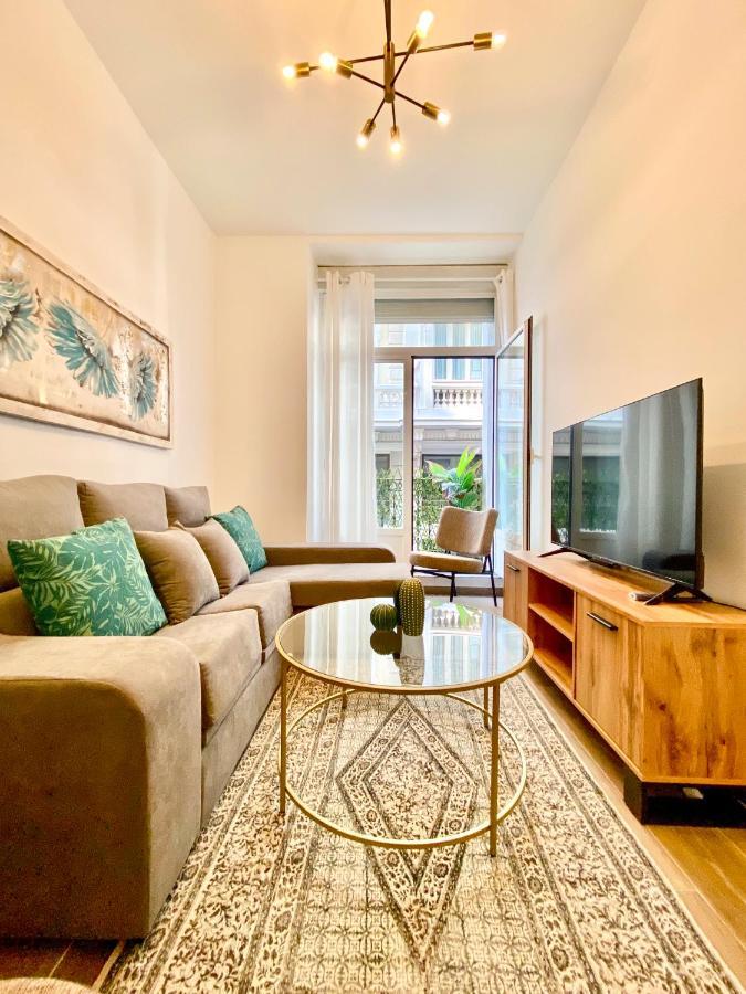 Charming Gran Via Madrid Appartement Buitenkant foto