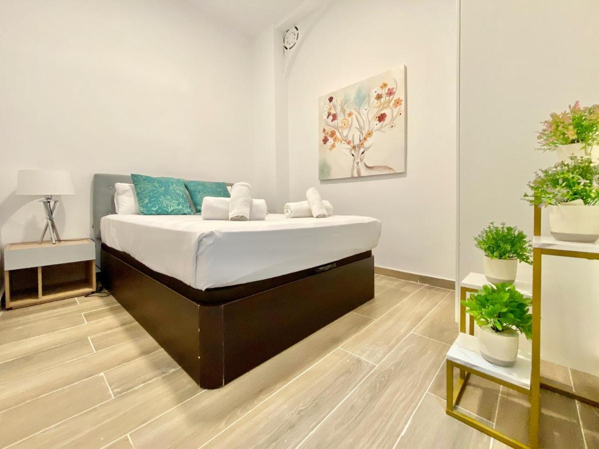 Charming Gran Via Madrid Appartement Buitenkant foto